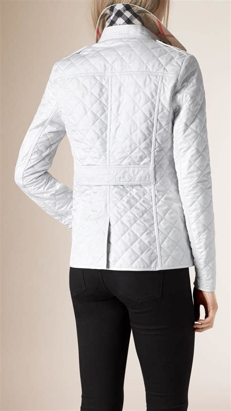 burberry windbreaker white